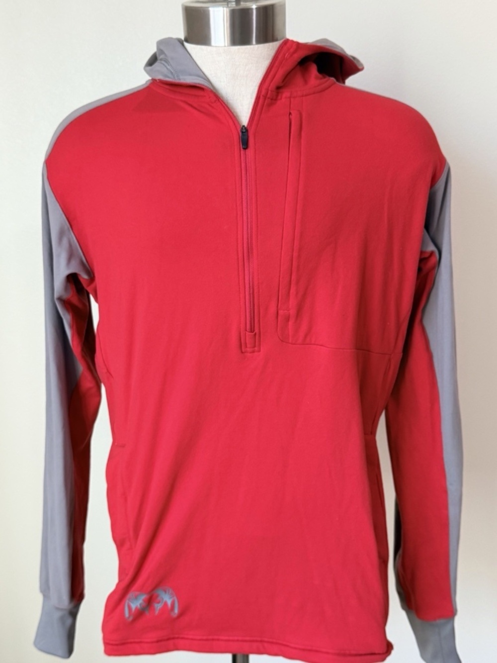 Kuiu Base Camp 1/2 Zip Red/Steel Gray Pullover Hoodie Men's XL